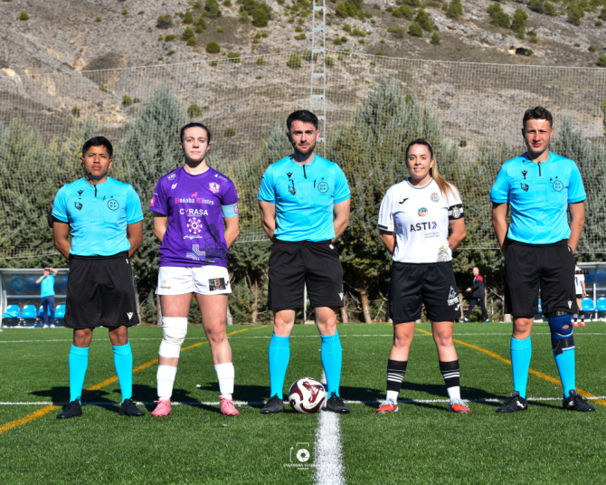 Intensidad, respeto y valores en el derbi femenino entre la U.B. Conquense y el C.D. Cuenca Deportiva Intensidad, respeto y valores en el derbi femenino entre la U.B. Conquense y el C.D. Cuenca Deportiva